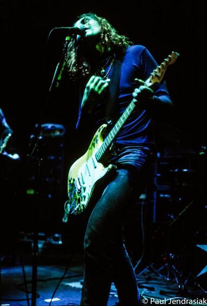 File:Billy Corgan 1991-11-20 (3).jpg